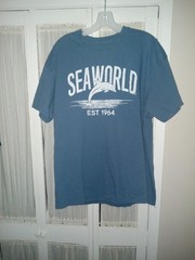 Sea World Est. 1964 Officially Licensed XL Light Blue T-Shirt San Diego