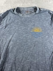 Faherty Shirt Mens Medium Blue Sunrise Graphic Crewneck Tee Casual Beach Outdoor