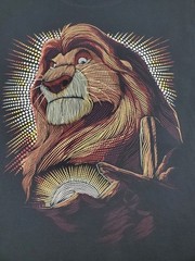 Disney Mufasa Lion King Men’s Size Medium Black Graphic T-Shirt Dot Portrait