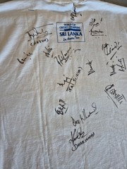 Vintage World Cup Cricket Champions Sri Lanka XL LA TOUR 96 Signatures On Back