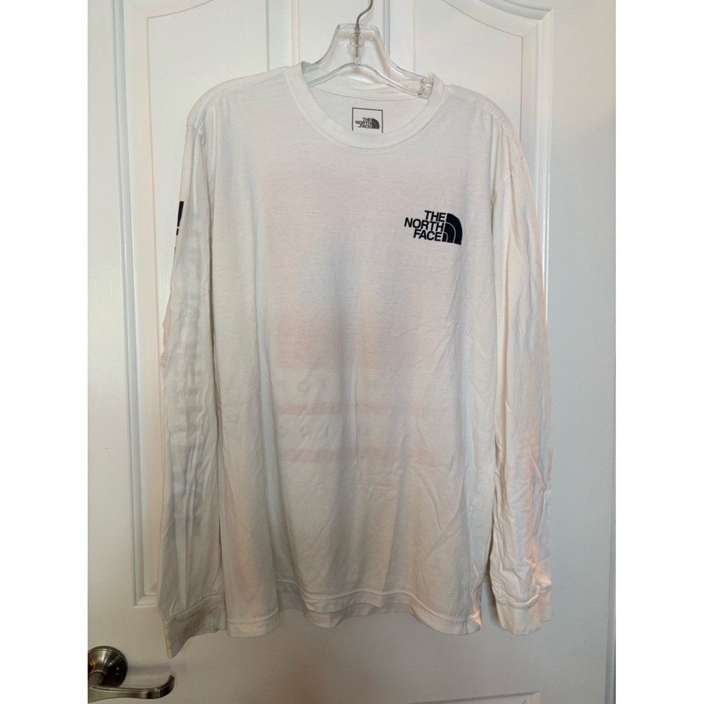 EUCThe North Face Men’s White Long Sleeve Logo Shirt with Black Print Size L