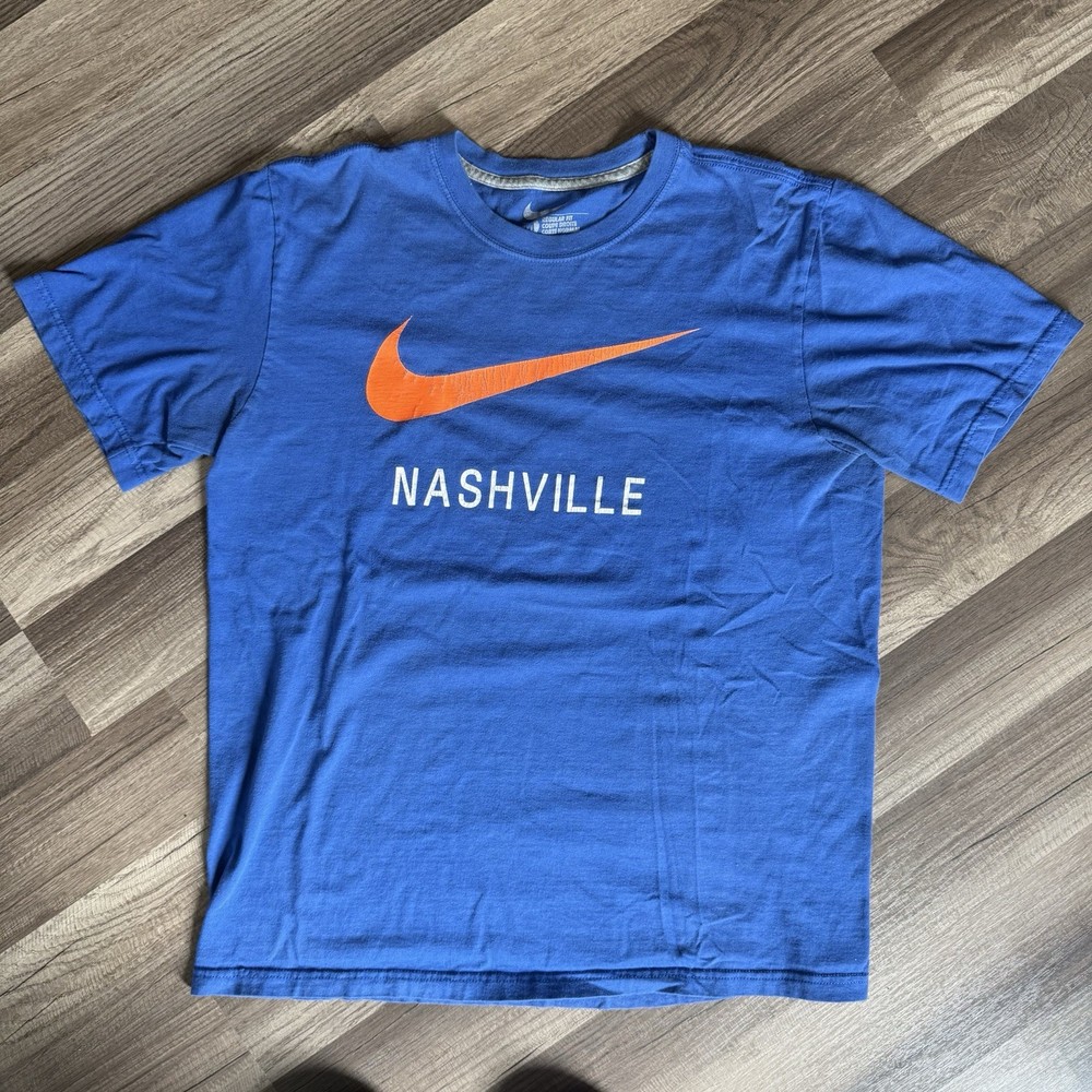 Nike Mens Blue Nashville Graphic Logo Crew Neck Regular Fit T-Shirt Size M