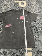 Brand New Vintage Style Mens PacSun charcoal gray Happiness t-shirt Size Small