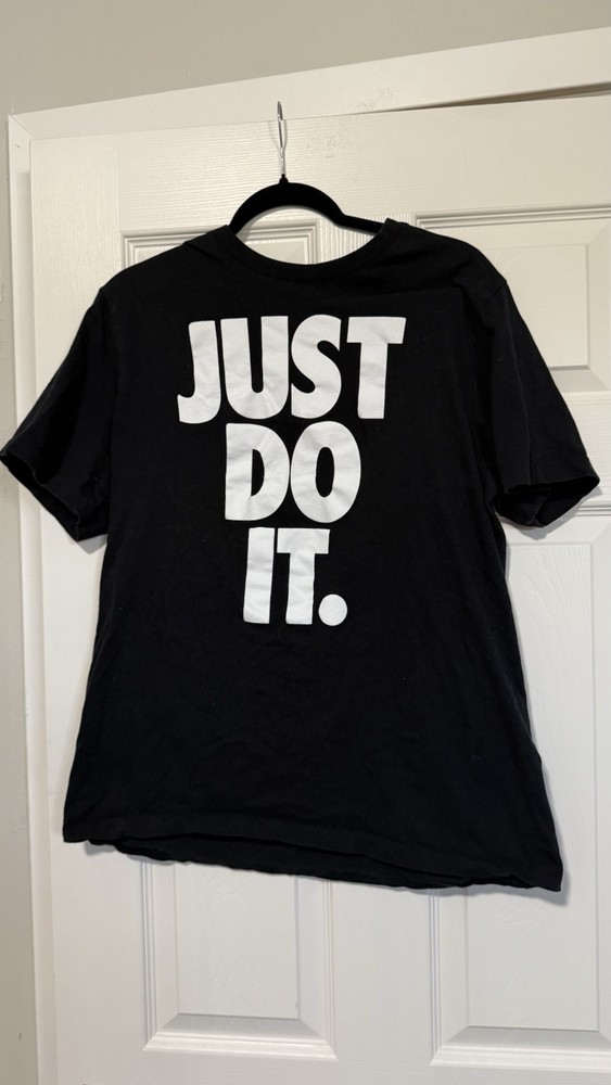 Black Nike Just Do It T-shirt Sz L