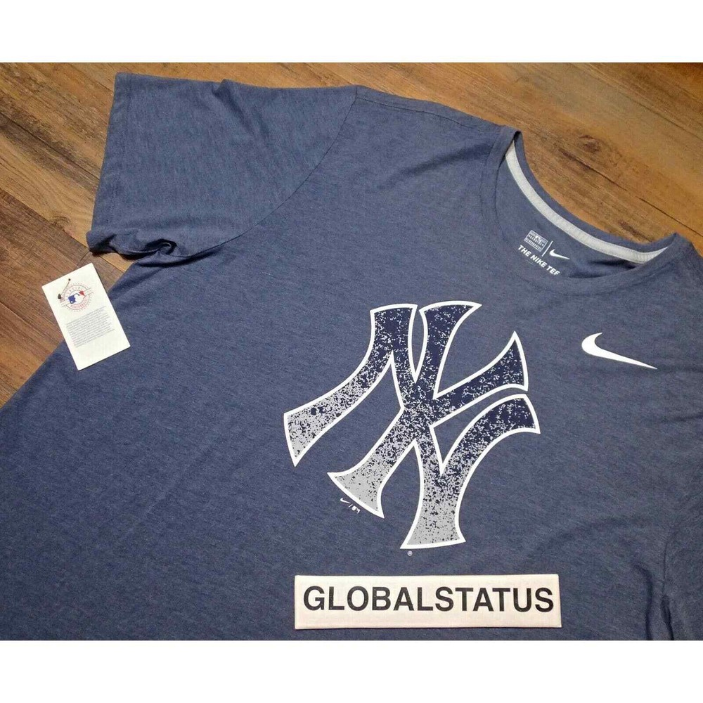 NIKE MLB NEW YORK YANKEES TRI BASEBALL SHIRT NYY 00036177X YN5 SIZE LARGE