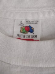 Elvis Presley-Fruit Of The Loom Sz Large T-shirt With Elvis Presley On The Front