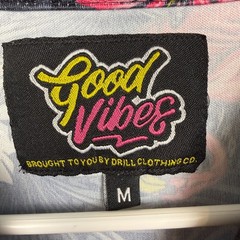 Good Vibes Drill Clothing Co Shirt Mens Medium Black Tropical Tiki Skeleton Surf
