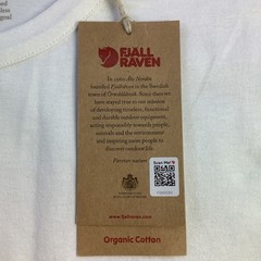 Fjallraven Logo Pocket T-Shirt Mens Eggshell White Organic Cotton Size M NWT
