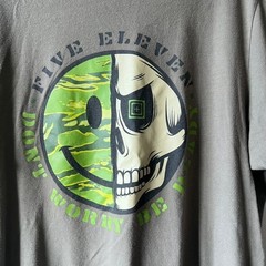 5.11 Tactical Mens Gray Graphic T-Shirt Skull Smiley Face Don’t Worry Be Ready L