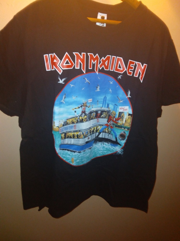 Iron Maiden Event t-shirt – New York 10/19 UBS arena 10/21 Newark, NJ 2022 – M –