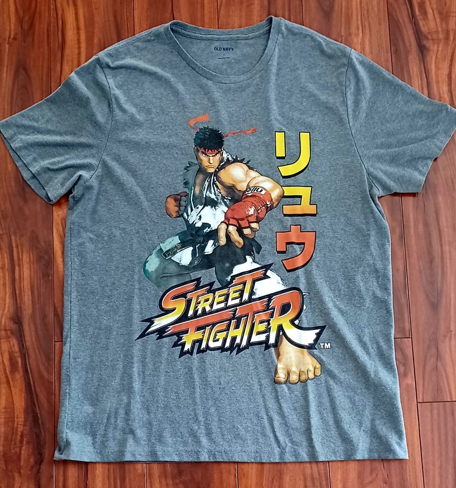 Street Fighter T-Shirt Men’s Size Large Ryu Graphic Gray Video Game Tee Capcom