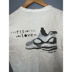 Reebok RBK Finish Line Vintage White Graphic T-Shirt Mens Medium Pump Sneaker