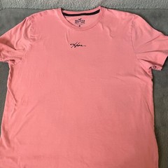 Hollister Must Have Collection TShirt Mens M Pink Coral Logo Text Short Sleeves