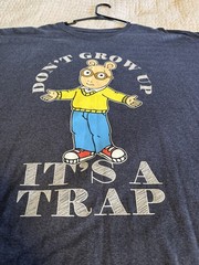 Arthur Pbs kids TV Show Don’t Grow Up It’s A Trap T-Shirt 4XL Graphic Tee