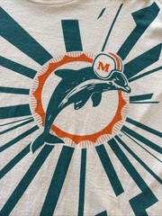 VTG 1996 STARTER Miami Dolphins T-Shirt Size Large Collision Shock Wave NFL Rare