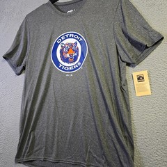 MLB Detroit Tigers Shirt Mens XL Gray Baseball Outdoor Sports Classic Retro NWT
