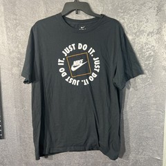 Nike Just Do It T-Shirt Men’s M Black Short Sleeve Crew Neck Graphic Tee
