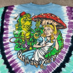 Liquid Blue Alice in Wonderland T-Shirt Mens XL Blue Tie Dye Mad Hatter Graphic