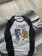 True Religion Gray Black Raglan Graphic Logo Crew Neck Long Sleeve Tee Men XL-TG