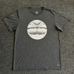 Nike 6.0 Dri Fit T Shirt L Gray Triangle Mountains Abstract Ethereal Reflection