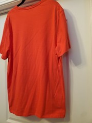 Calvin Klein V-neck TShirt~Sz Large~Men’s~Texture Silk-Like~Red~NEW
