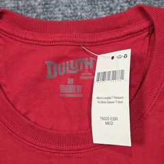 NWT Duluth Trading Co. Longtail T Mens M Relaxed T-Shirt Red Short Sleeve