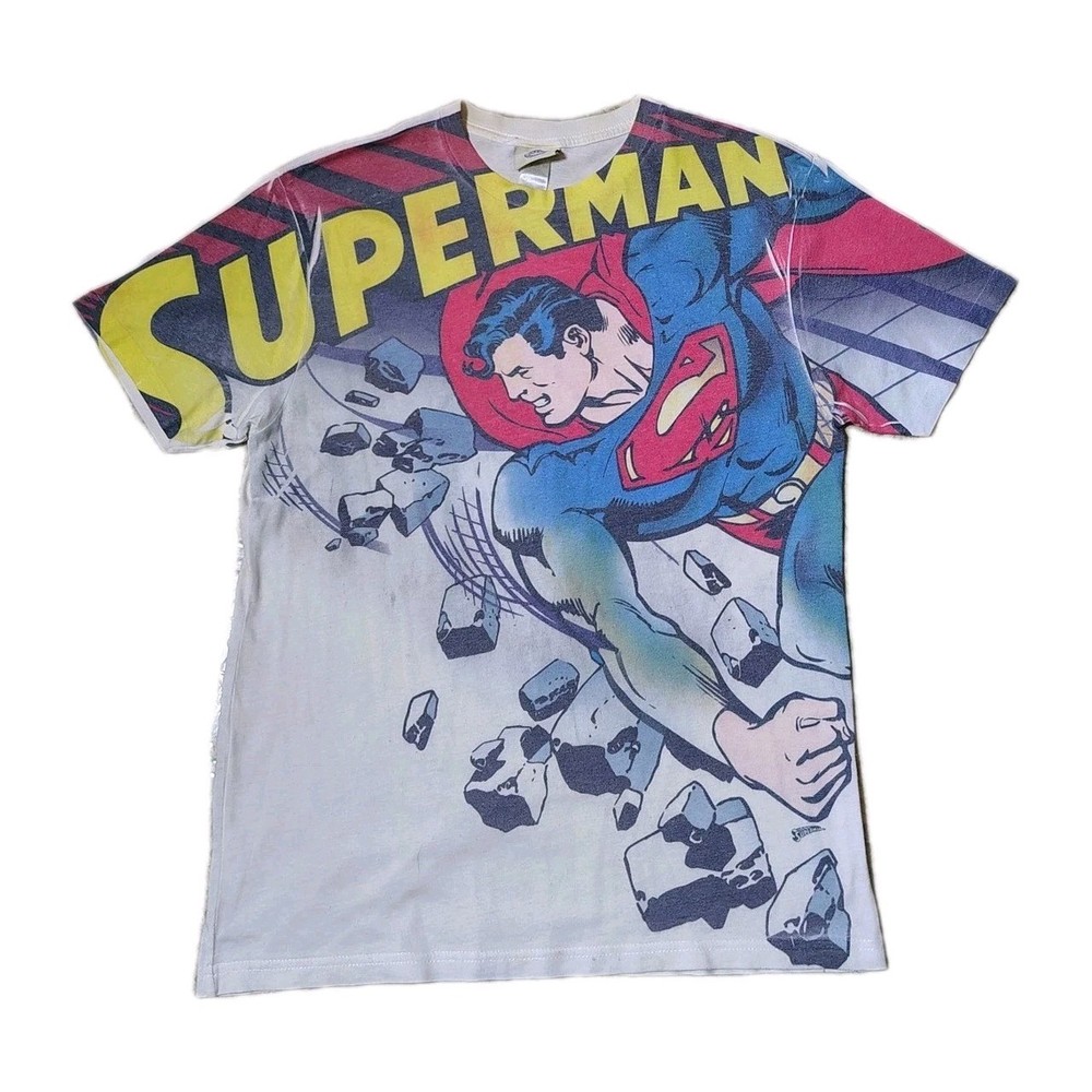 Vintage DC Comics White Superman T Shirt Medium Big Graphic Front Hit Crew Neck
