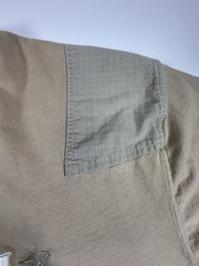 Vintage Karl Kani Men’s T-Shirt Size 2XL Tan Beige Hip Hop Shoulder Patches Y2K