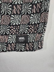 Vans Shirt Mens XL Multicolor Allover Geometric Pattern Knit Tee Skate