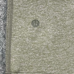 Lululemon Performance Shirt Mens M Green Heathered Crew Neck Lightweight Stretch