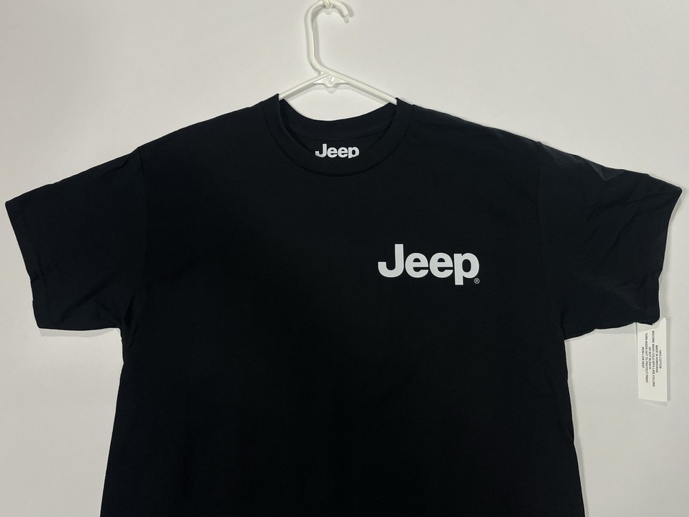 JEEP Logo T-Shirt (Size Medium) Wrangler/Gladiator — Truck/SUV Emblem Badge Tee