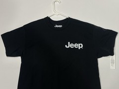 JEEP Logo T-Shirt (Size Medium) Wrangler/Gladiator — Truck/SUV Emblem Badge Tee