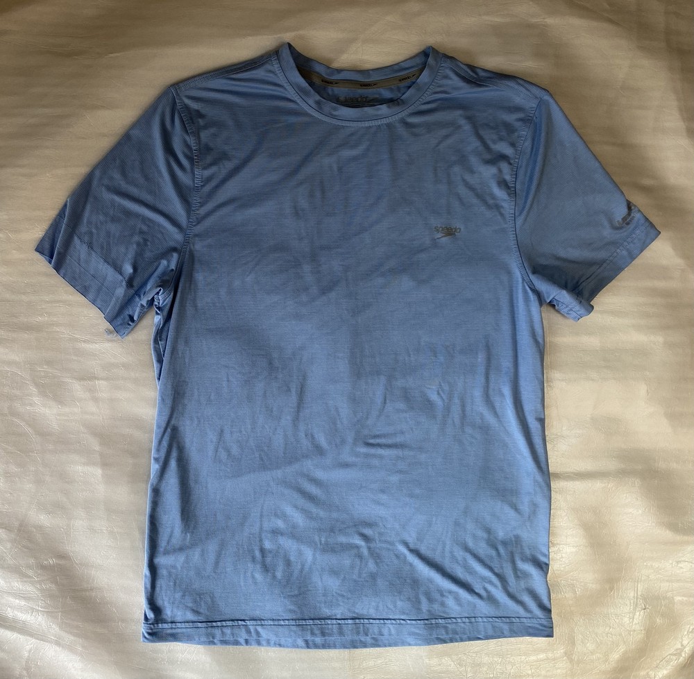 Speedo Men’s UPF 50+ Rash Guard Shirt Medium Blue Swim Top Short Sleeve Athletic