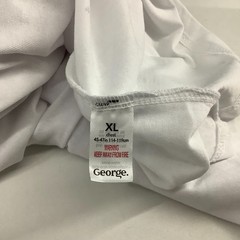 George White T Shirt Mens Xl 45-47in Chest Cotton Crew Neck Sleeve 31.5in Length
