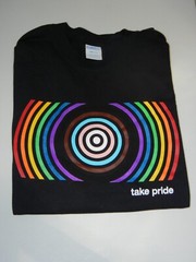 TARGET TAKE PRIDE – BULLSEYE RAINBOW LOGO T-SHIRT BLACK LGBTQ cotton/POLY L