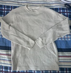AE long-sleeve thermal, Mens XS Standard Fit, Beige, Never Worn