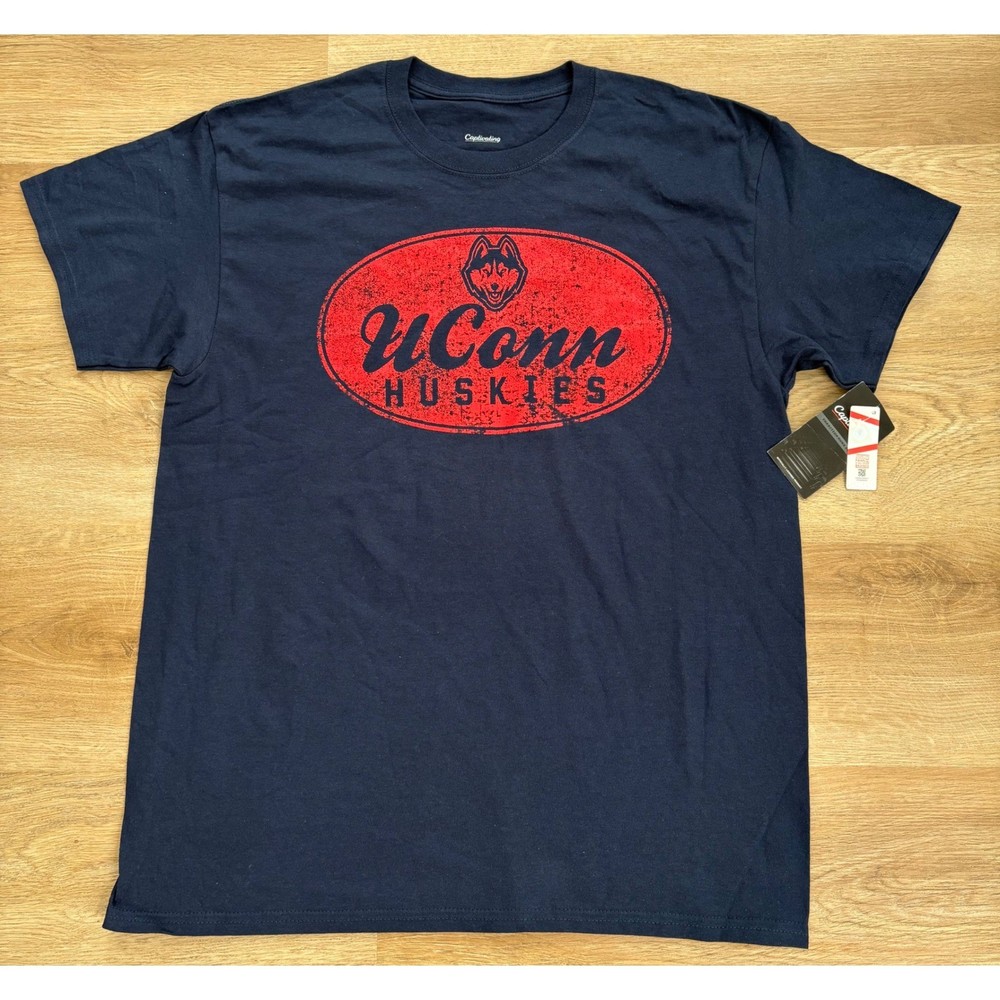 NWT Unisex Captivating UConn Huskies Graphic Tee – Large – Navy Blue
