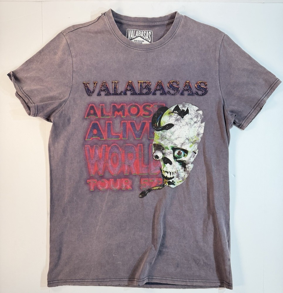 Valabasas Almost Alive World Tour T Shirt Mens Small Gray Graphic Skull