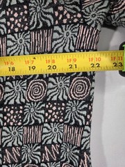 Vans Shirt Mens XL Multicolor Allover Geometric Pattern Knit Tee Skate