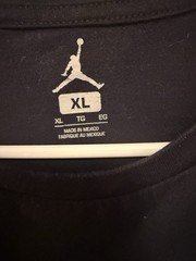 Nike Air Jordan Mens T-Shirt XL Black Gold Jumpman Gold Logo Short Sleeve Tee