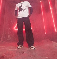 Men’s JOHN CARPENTER’S HALLOWEEN Graphic Tee T-Shirt MICHAEL MYERS Knife XL *6S