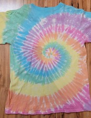 LIQUID BLUE GRATEFUL DEAD SPIRAL BEARS TIE DYE S Small TSHIRT T-shirt 1995 VTG
