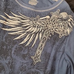 No Boundaries Men’s 2XL Blue Long Sleeve Crew Neck Skull Graphic T-Shirt