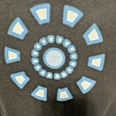 Tony Stark / Iron Man Arc Reactor Logo T-Shirt – Marvel / Avengers Med EUC