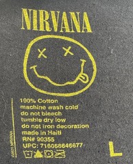 Nirvana Smiley Face T-Shirt Adult Large Black Yellow Grunge Band Tee