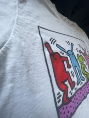 Keith Haring Foundation Dancing Figures T-Shirt Colorful White Short Sleeve Sz M