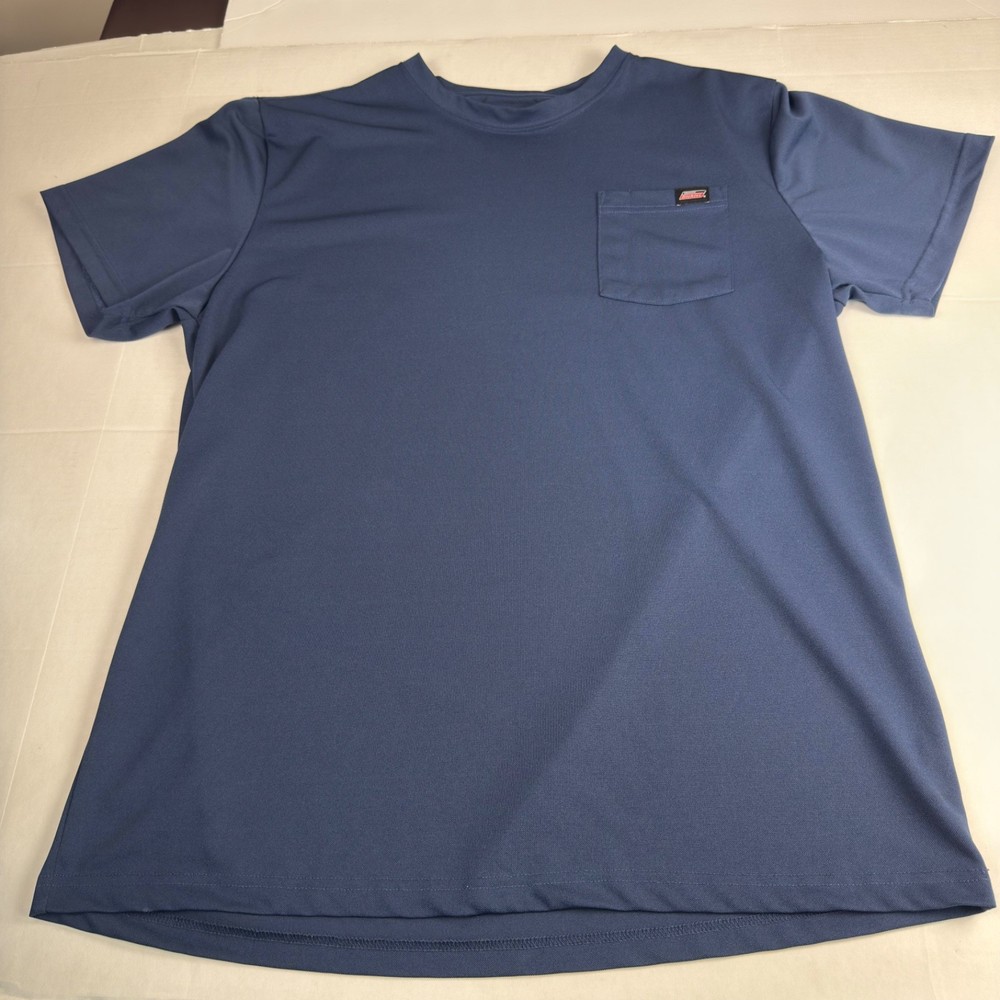 Dickies Men’s LT Blue Short Sleeve Pocket Work Shirt Polyester Crew Neck
