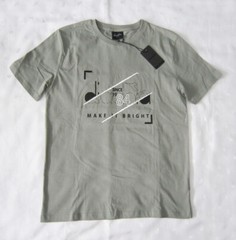 NWT Diadora Italy Soccer Brand Pale Green T-shirt with Front Logo Print Size M ~