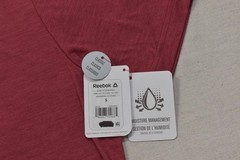Reebok Men’s Delta Core SS Tee Rhubarb Heather Performance Shirt Size Small NEW