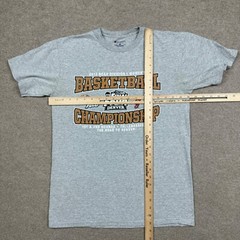 Champion T Shirt Mens Size M Gray Final Four NCAA Logo Adults Baskeball 2012